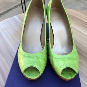 Stuart Weitzman Heels, like new, size 7.5 M